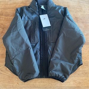 Boy’s Nike NWT Jacket Size M